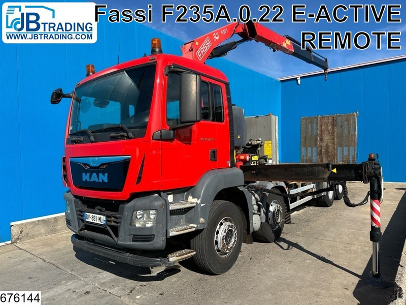 MAN TGS 35 360 8x2, EURO 6, FASSI, Winch - Dropside/ Flatbed truck, Crane truck: picture 1 MAN TGS 35 360 8x2, EURO 6, FASSI, Winch - Dropside/ Flatbed truck, Crane truck: picture 1