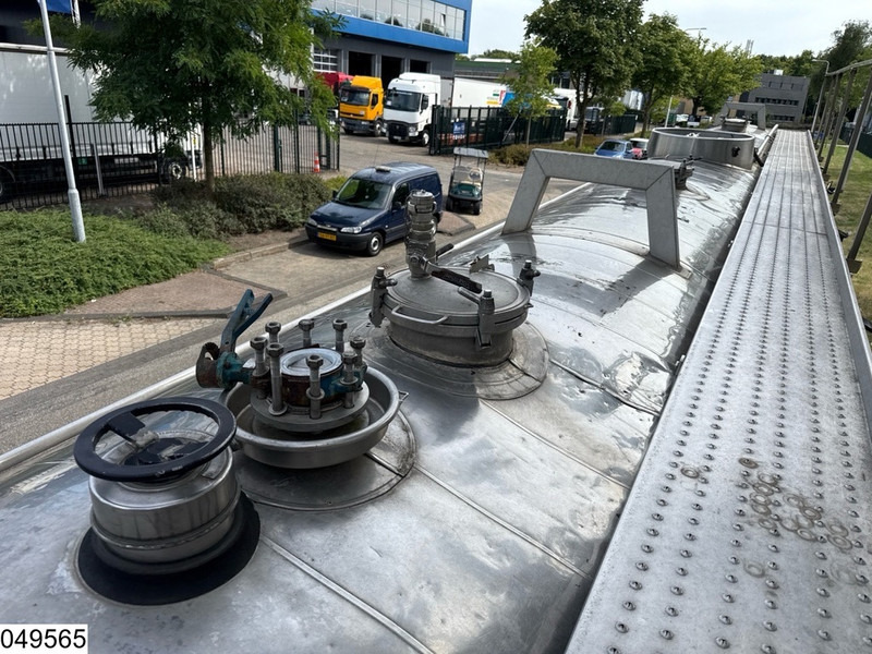 Tank semi-trailer Magyar Chemie 31.000 liter, 1 Comp: picture 12