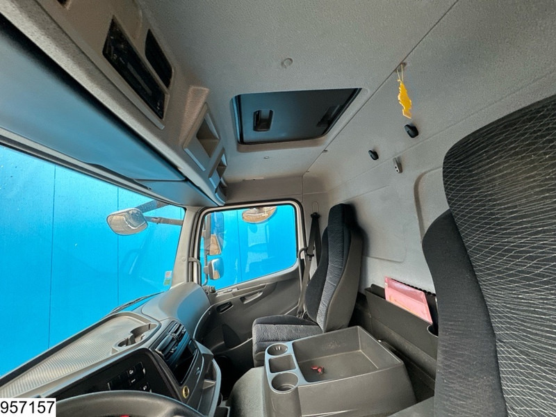 Box truck Mercedes-Benz Atego 1224 EURO 6: picture 8