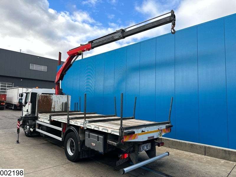 Renault D 19 280 EURO 6, Fassi, Remote - Dropside/ Flatbed truck, Crane truck: picture 4 Renault D 19 280 EURO 6, Fassi, Remote - Dropside/ Flatbed truck, Crane truck: picture 4