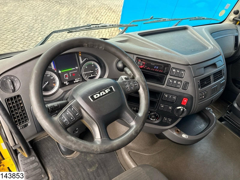 DAF XF 460 EURO 6, Retarder, ACC - Tractor unit: picture 5 DAF XF 460 EURO 6, Retarder, ACC - Tractor unit: picture 5