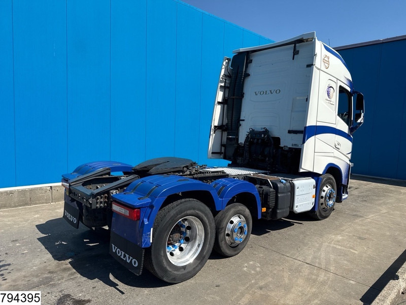 Volvo FH 500 6x2, EURO 6, RHD, Compressor - Tractor unit: picture 3 Volvo FH 500 6x2, EURO 6, RHD, Compressor - Tractor unit: picture 3