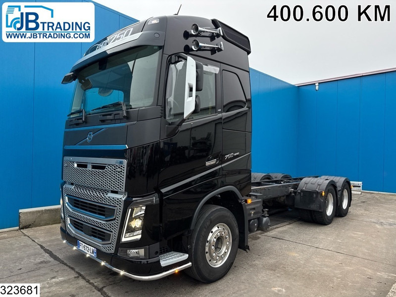 Volvo FH16 750 6X4, EURO 6, Retarder, PTO - Cab chassis truck: picture 1 Volvo FH16 750 6X4, EURO 6, Retarder, PTO - Cab chassis truck: picture 1