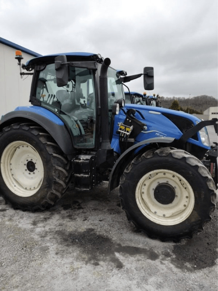 NEW HOLLAND T5.120 DYNAMIC COMMAND - Farm tractor: picture 2 NEW HOLLAND T5.120 DYNAMIC COMMAND - Farm tractor: picture 2