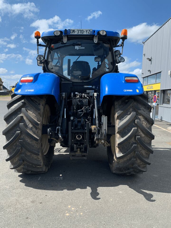 NEW HOLLAND T7.235 AUTO COMMAND - Farm tractor: picture 5 NEW HOLLAND T7.235 AUTO COMMAND - Farm tractor: picture 5