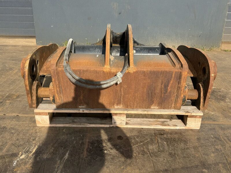 Caterpillar Cat Quick Coupler PW - Quick coupler for Loader: picture 2 Caterpillar Cat Quick Coupler PW - Quick coupler for Loader: picture 2