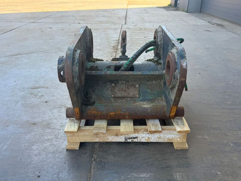 Quick coupler for Excavator Hydraulic quick coupler CW30 excavator: picture 9