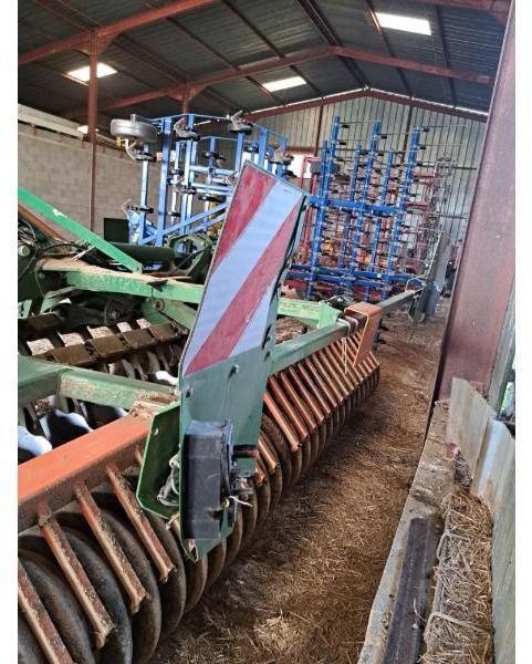 AMAZONE CATROS+4002-2 - Disc harrow: picture 3 AMAZONE CATROS+4002-2 - Disc harrow: picture 3