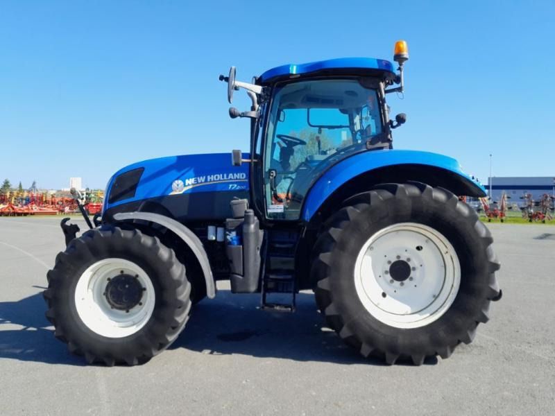 NEW HOLLAND T7-200PC - Farm tractor: picture 3 NEW HOLLAND T7-200PC - Farm tractor: picture 3