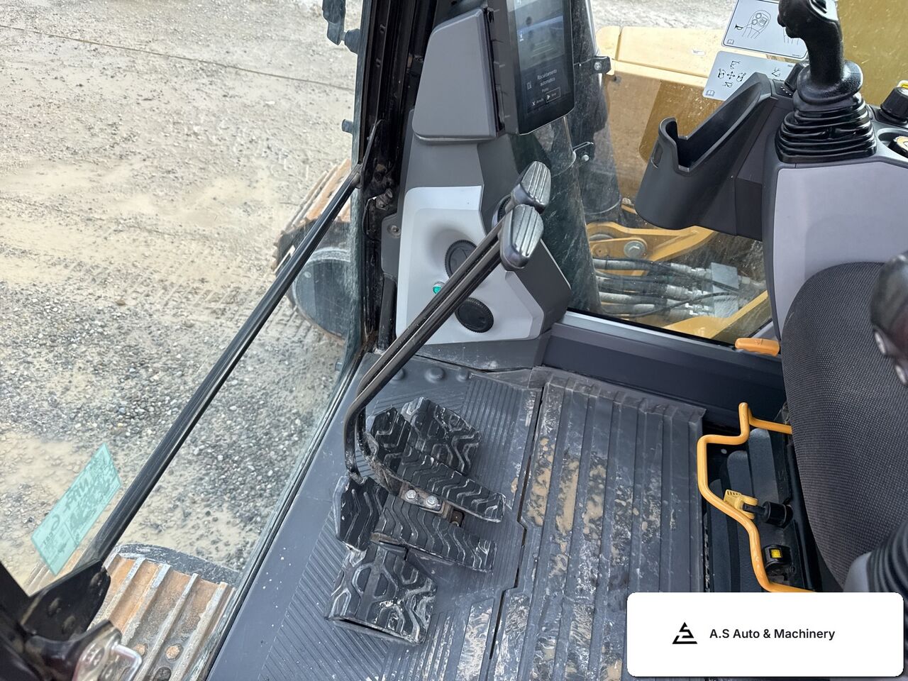 CATERPILLAR 317GC - Crawler excavator: picture 3 CATERPILLAR 317GC - Crawler excavator: picture 3