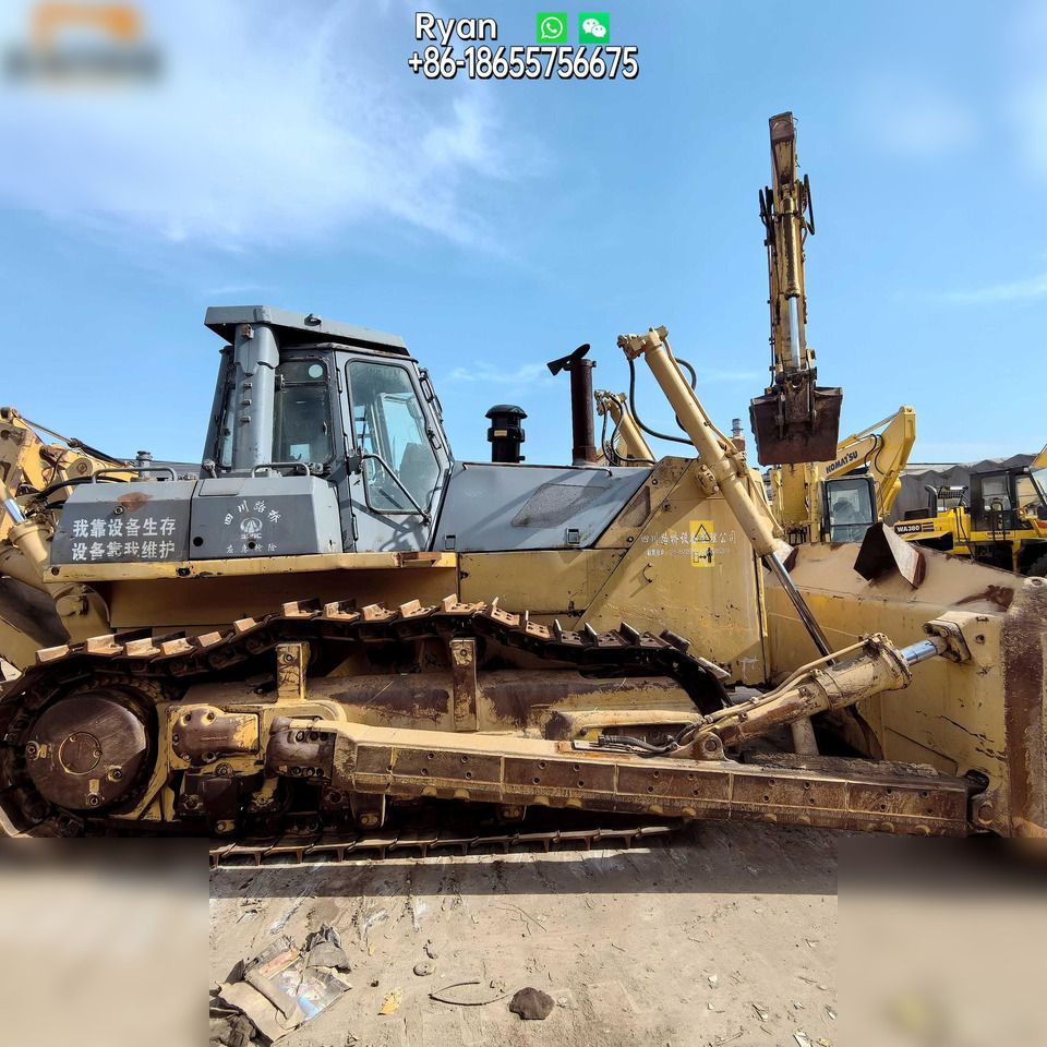 KOMATSU D155AX-5 - Bulldozer: picture 2 KOMATSU D155AX-5 - Bulldozer: picture 2
