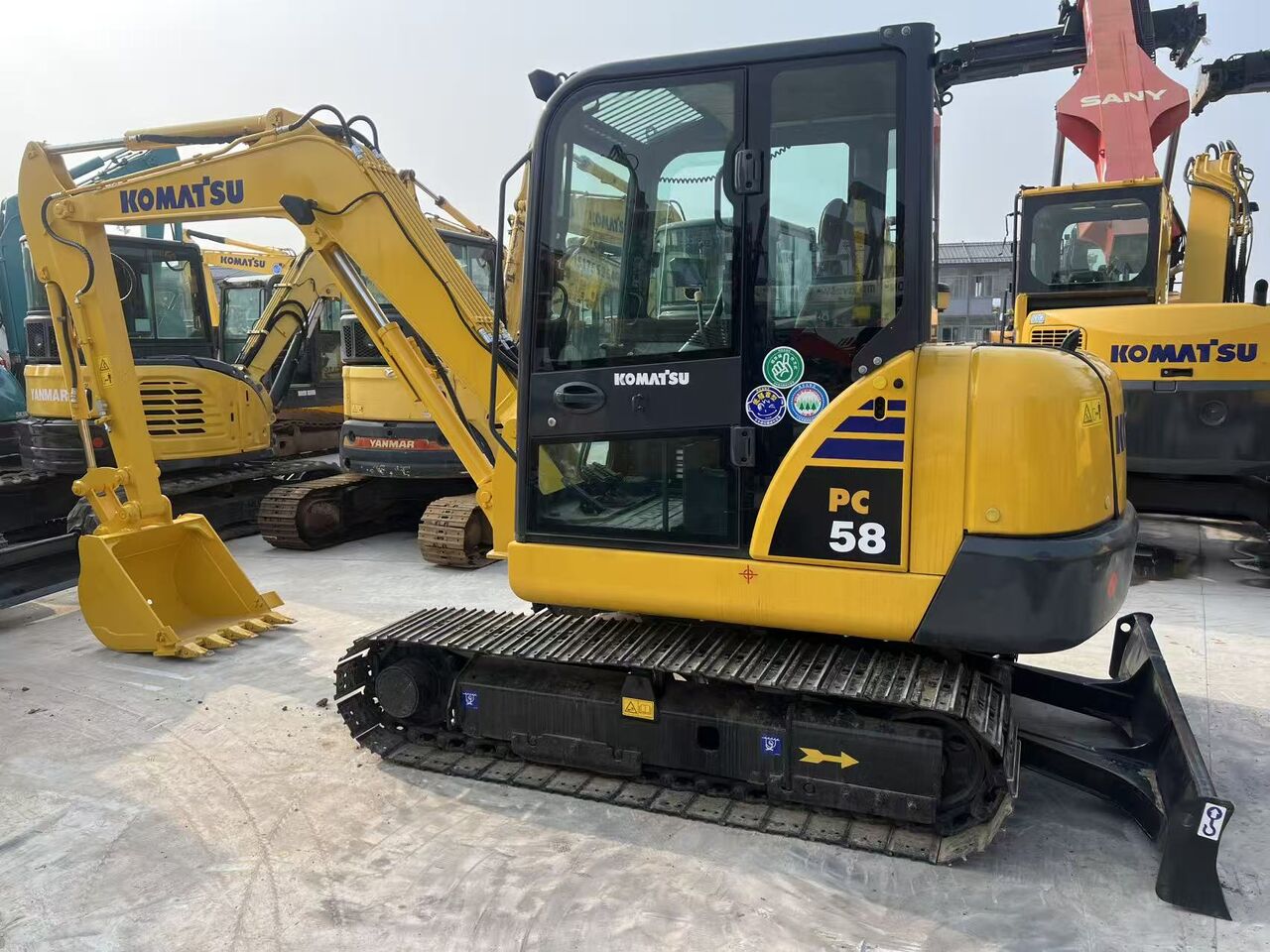 Komatsu PC58-8 - Mini excavator: picture 1 Komatsu PC58-8 - Mini excavator: picture 1