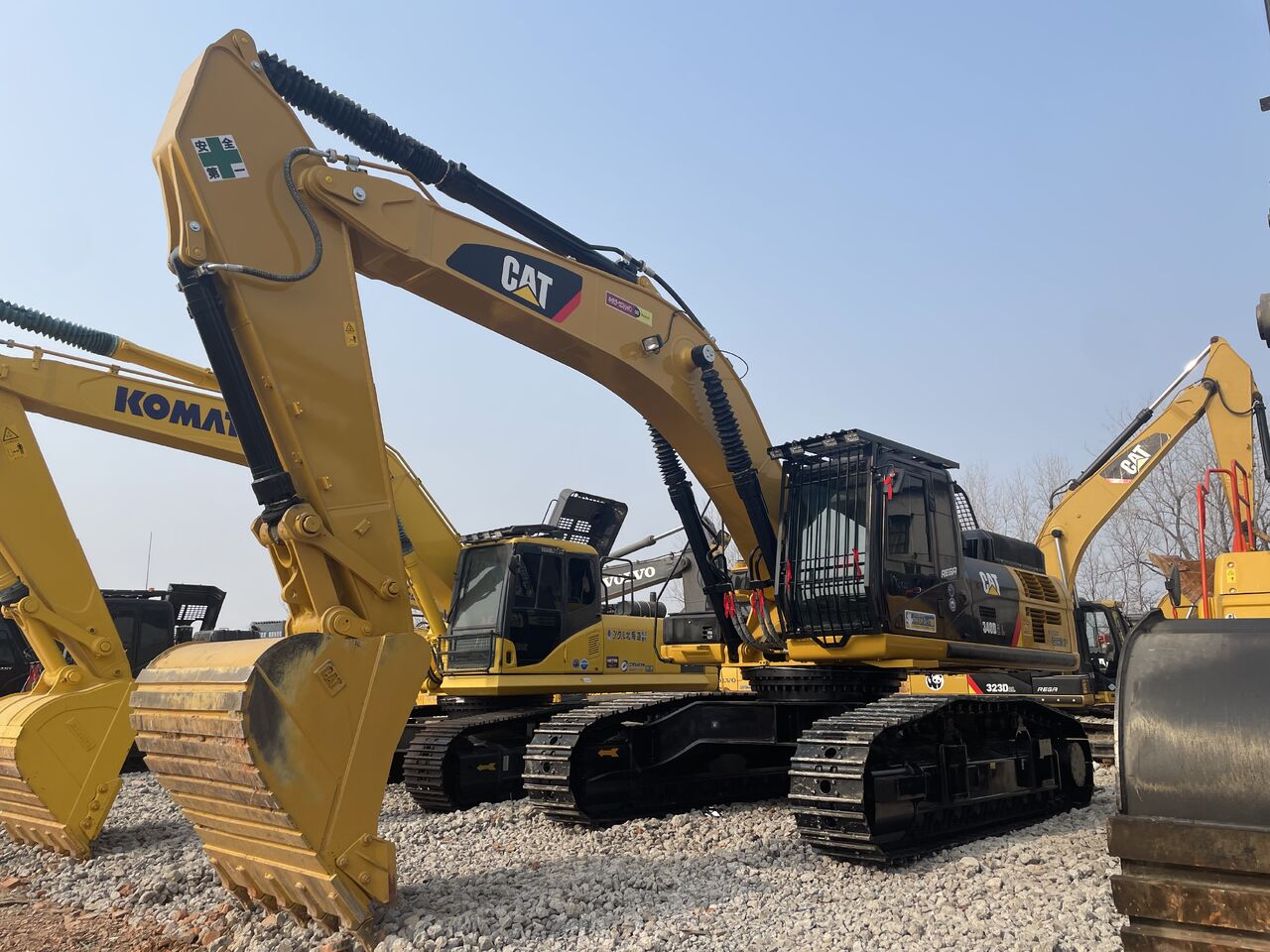 CATERPILLAR 340D2L - Crawler excavator: picture 1 CATERPILLAR 340D2L - Crawler excavator: picture 1