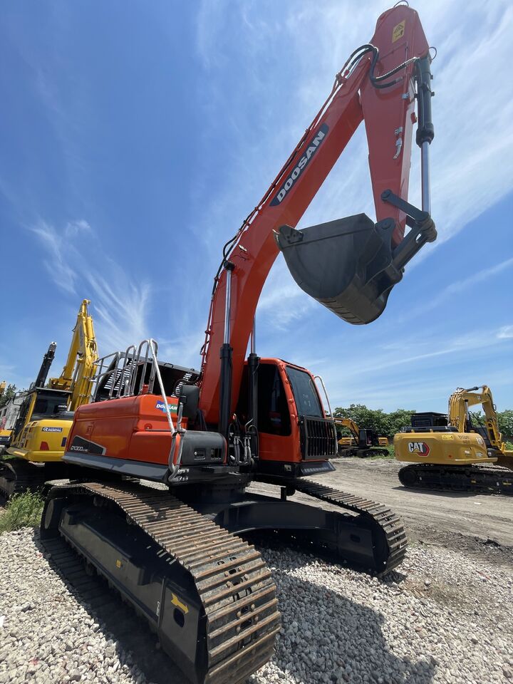 DOOSAN DX300 - Crawler excavator: picture 1 DOOSAN DX300 - Crawler excavator: picture 1
