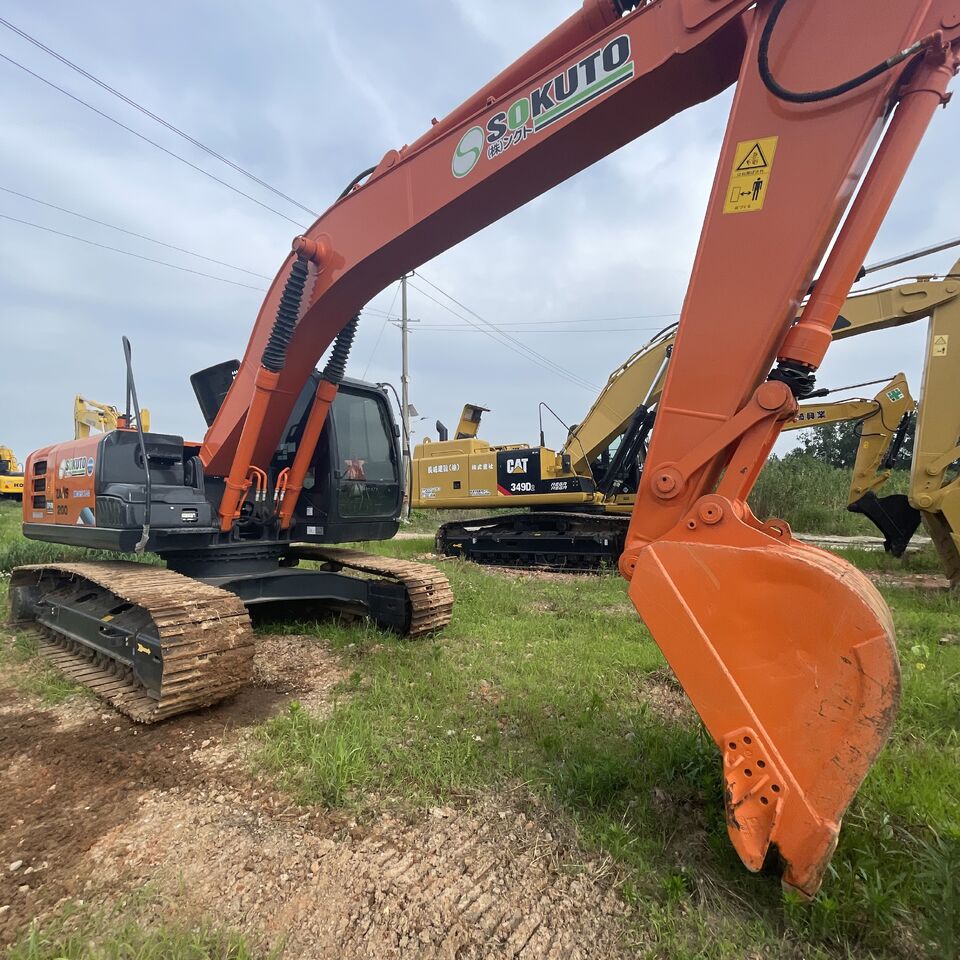 HITACHI ZX200 - Crawler excavator: picture 5 HITACHI ZX200 - Crawler excavator: picture 5