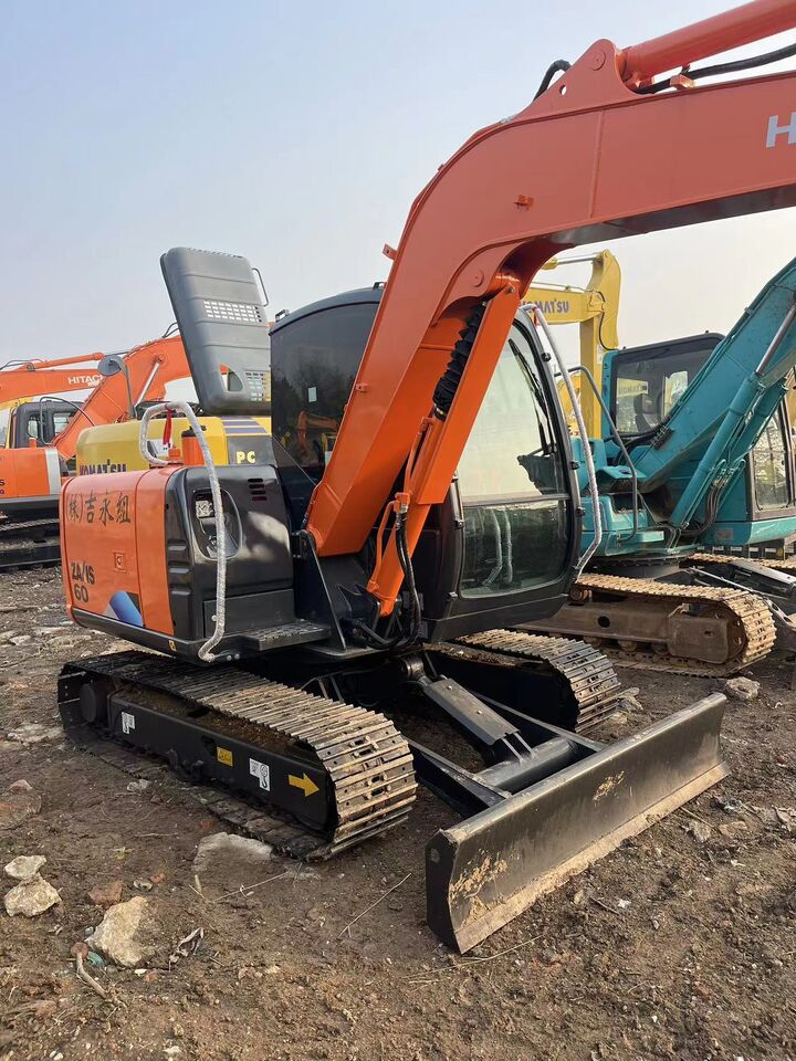 HITACHI ZX60 - Mini excavator: picture 3 HITACHI ZX60 - Mini excavator: picture 3
