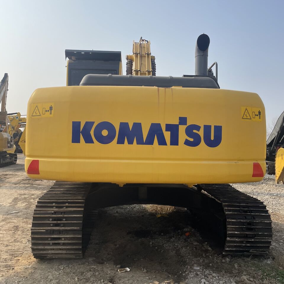 KOMATSU PC220-8 - Crawler excavator: picture 5 KOMATSU PC220-8 - Crawler excavator: picture 5