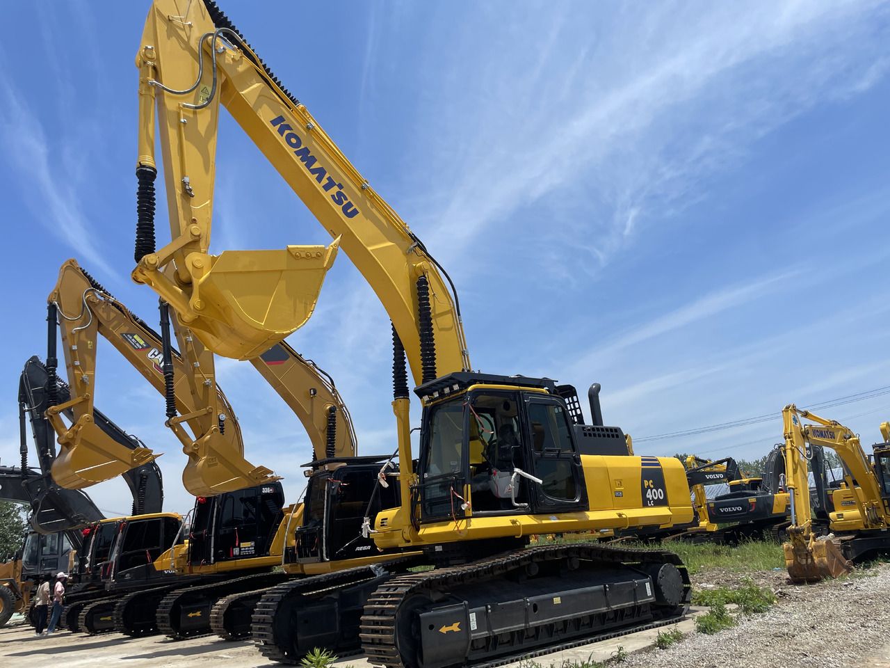 KOMATSU PC400LC - Crawler excavator: picture 1 KOMATSU PC400LC - Crawler excavator: picture 1