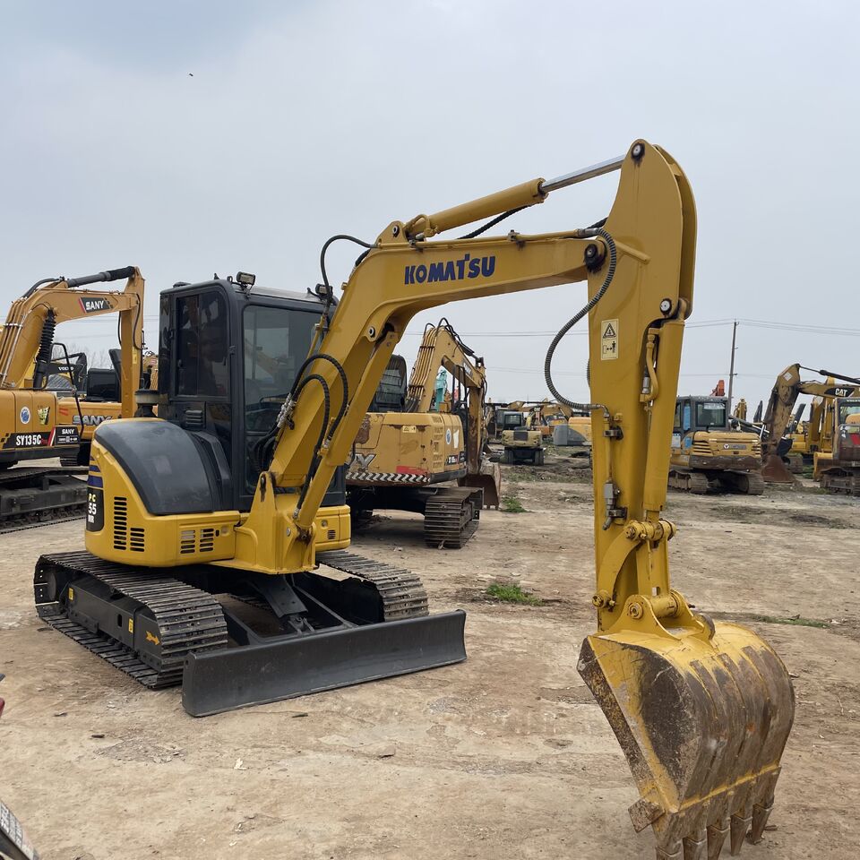 KOMATSU PC55MR - Mini excavator: picture 1 KOMATSU PC55MR - Mini excavator: picture 1