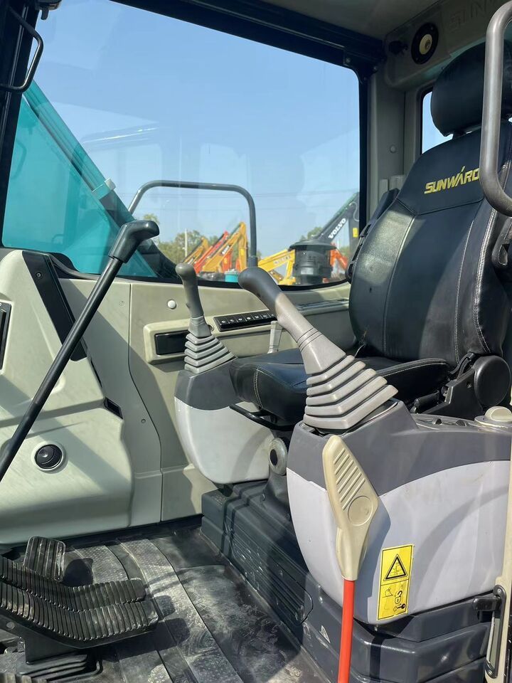 SUNWARD SWE90 - Crawler excavator: picture 2 SUNWARD SWE90 - Crawler excavator: picture 2