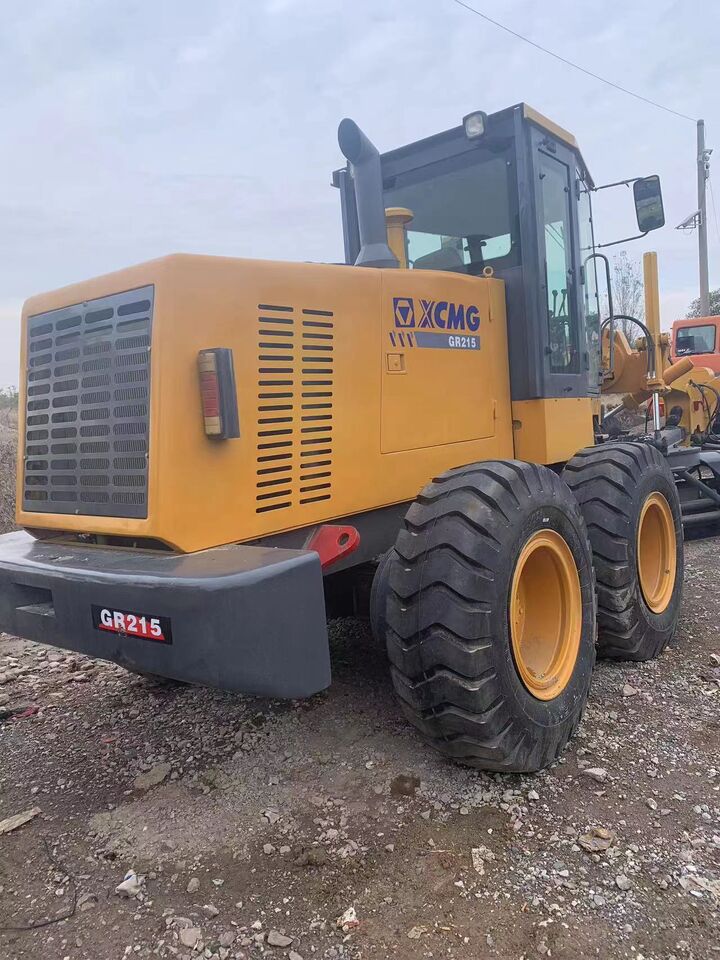 XCMG GR215 - Grader: picture 1 XCMG GR215 - Grader: picture 1