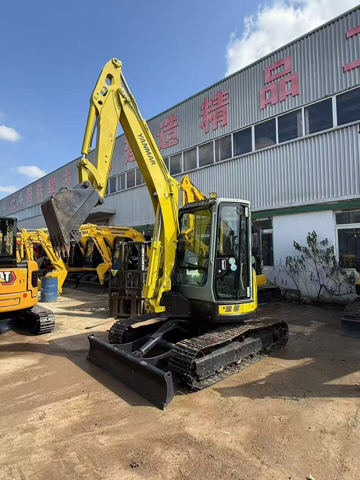 YANMAR VIO55 - Mini excavator: picture 2 YANMAR VIO55 - Mini excavator: picture 2