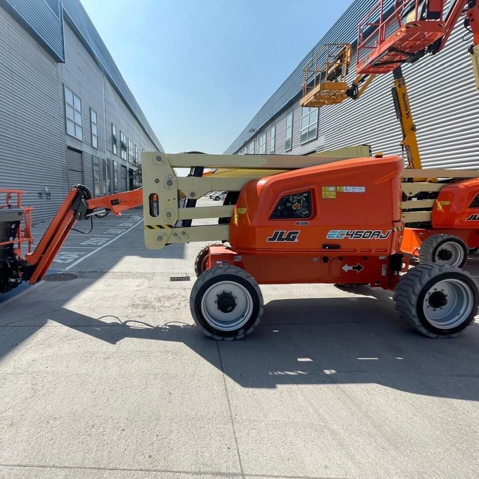 PLATAFORMA ARTICULADA JLGE450AJ - Articulated boom: picture 1 PLATAFORMA ARTICULADA JLGE450AJ - Articulated boom: picture 1
