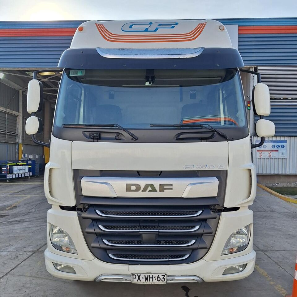 CAMION TRACTO DAFCF 450 FT 4X2 - Tractor unit: picture 2 CAMION TRACTO DAFCF 450 FT 4X2 - Tractor unit: picture 2