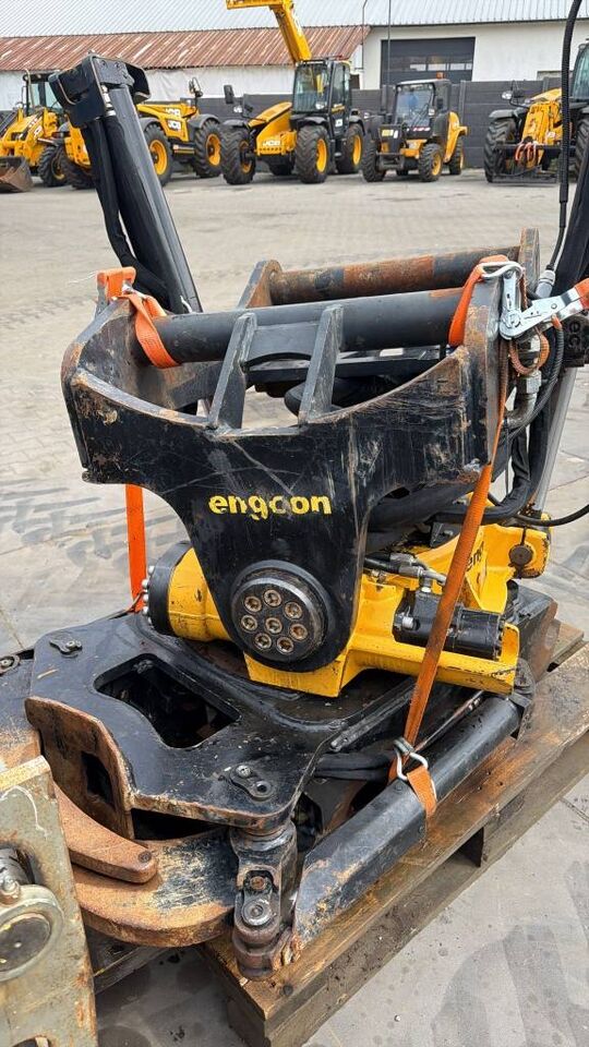Engcon EC233PS-QS80GR30-DC2 - Tiltrotator: picture 3 Engcon EC233PS-QS80GR30-DC2 - Tiltrotator: picture 3