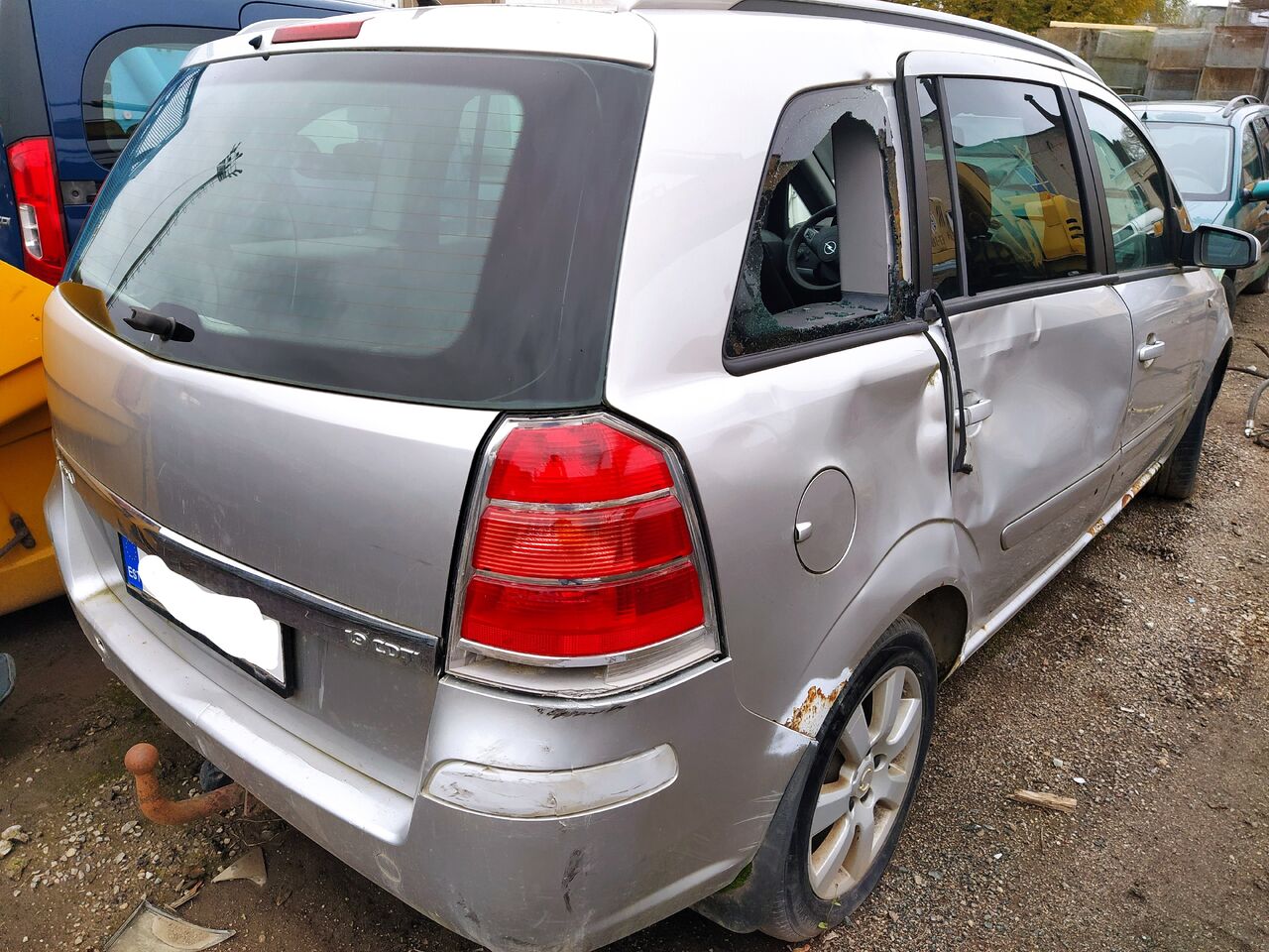 OPEL ZAFIRA - Hatchback: picture 1 OPEL ZAFIRA - Hatchback: picture 1