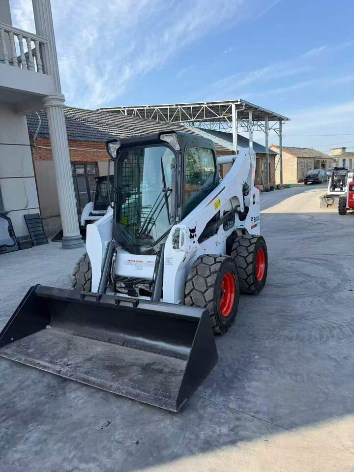 BOBCAT S770 - Skid steer loader: picture 4 BOBCAT S770 - Skid steer loader: picture 4