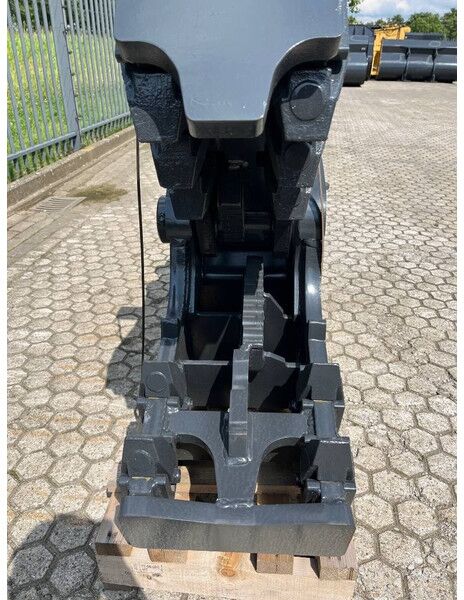 Mustang RH 08 concrete crusher rotating pulverizer - Demolition shears for Construction machinery: picture 2 Mustang RH 08 concrete crusher rotating pulverizer - Demolition shears for Construction machinery: picture 2