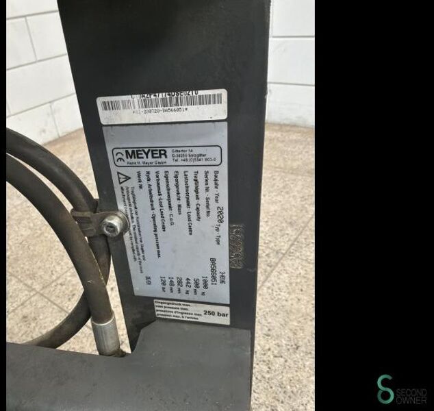 Meyer - Attachment for Material handling equipment: picture 5 Meyer - Attachment for Material handling equipment: picture 5