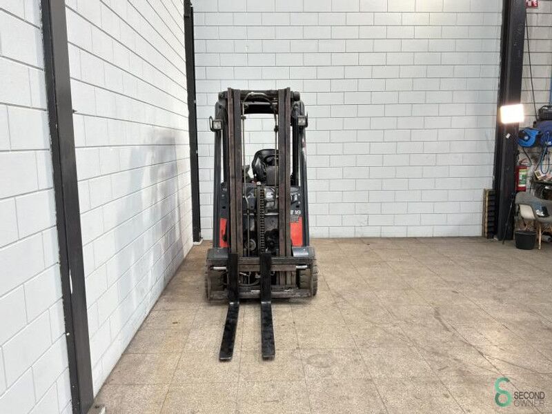 Linde E18PHL-01 - Electric forklift: picture 4 Linde E18PHL-01 - Electric forklift: picture 4