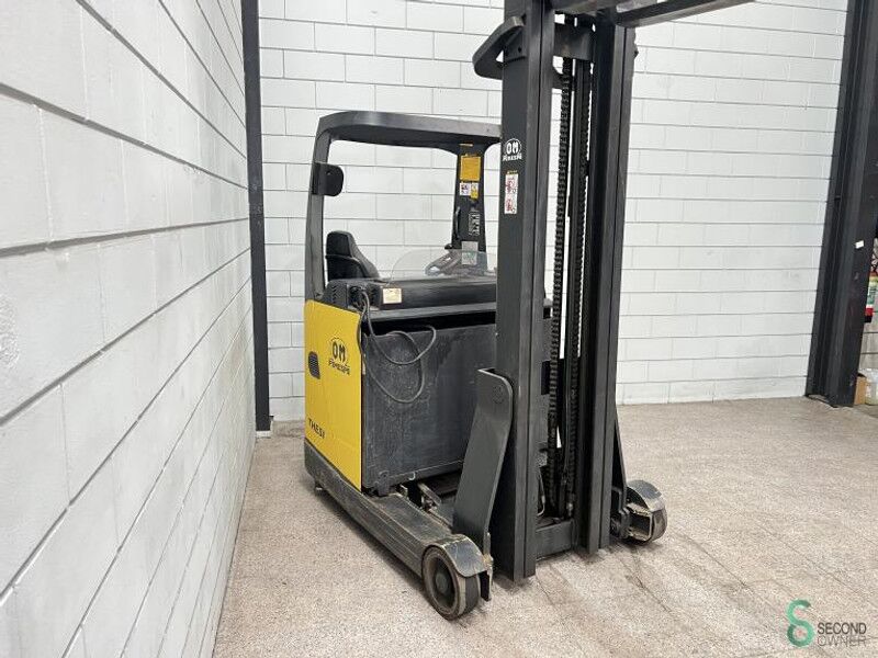 OM Thesi B2 K23 - Reach truck: picture 4 OM Thesi B2 K23 - Reach truck: picture 4