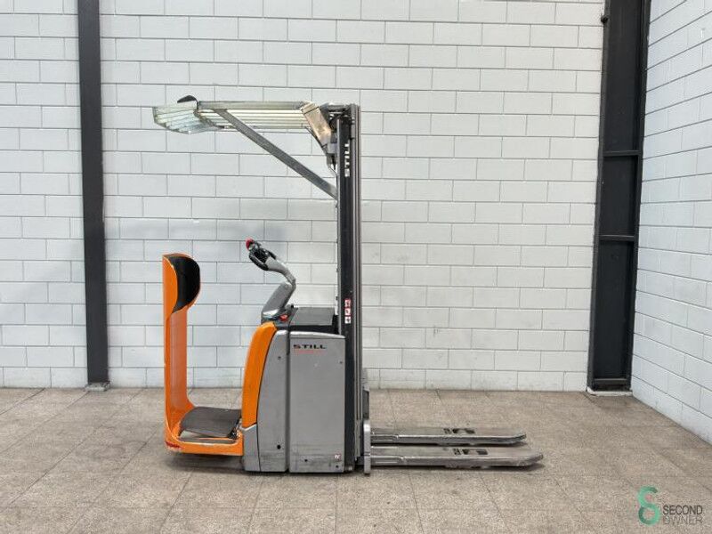 Still EXV-SF14 - Stacker: picture 2 Still EXV-SF14 - Stacker: picture 2