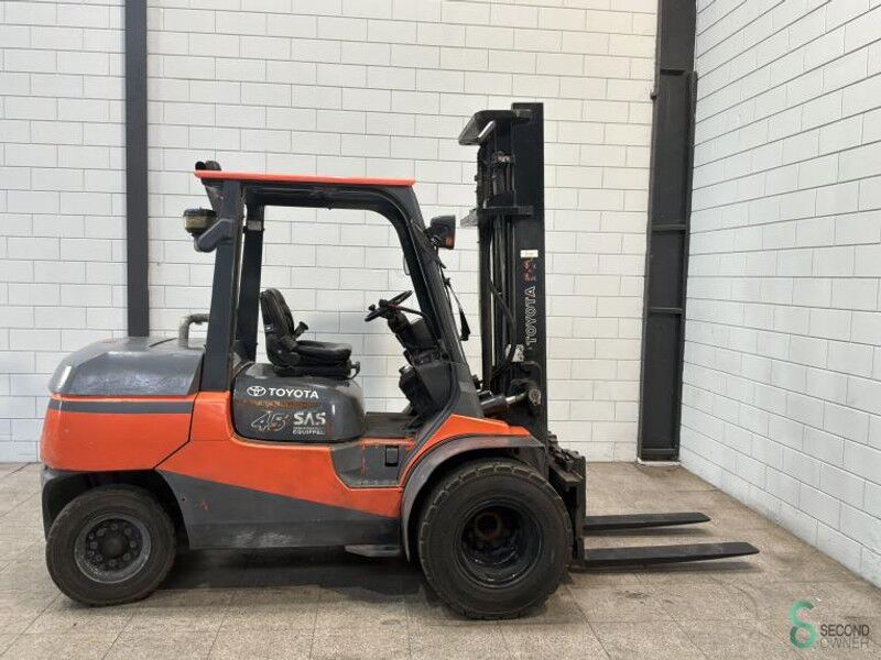 Toyota 42-7 FD 40 - Diesel forklift: picture 2 Toyota 42-7 FD 40 - Diesel forklift: picture 2