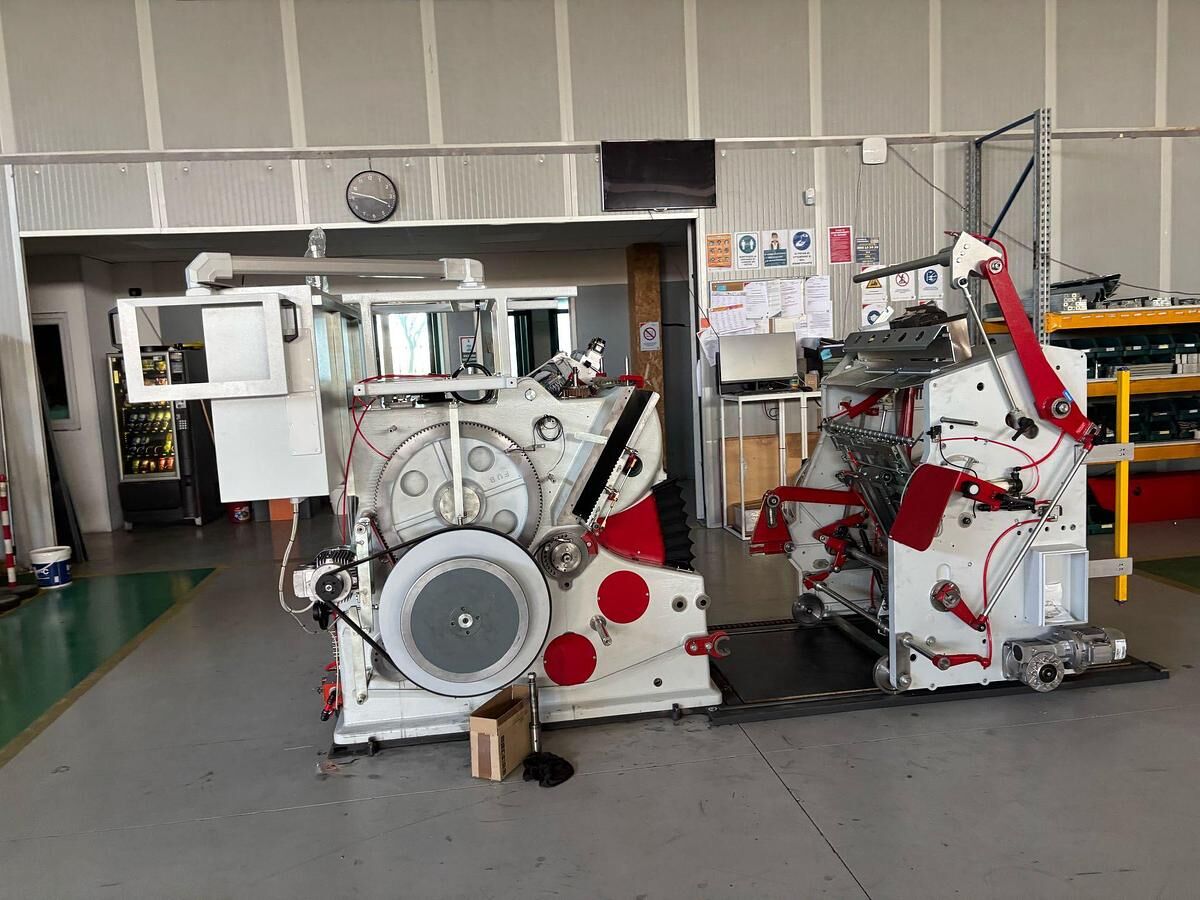 APR Solutions Fub Gold 56x78 - Printing machinery: picture 5 APR Solutions Fub Gold 56x78 - Printing machinery: picture 5