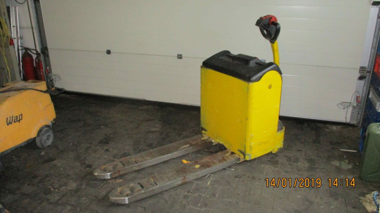 Hyster P2.2 Elektrostapler - Pallet truck: picture 1 Hyster P2.2 Elektrostapler - Pallet truck: picture 1