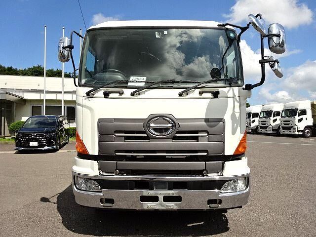 2017 Hino Profia 10.9 TON DUMP TRUCK, MANUAL, DIESEL - Tipper: picture 3 2017 Hino Profia 10.9 TON DUMP TRUCK, MANUAL, DIESEL - Tipper: picture 3