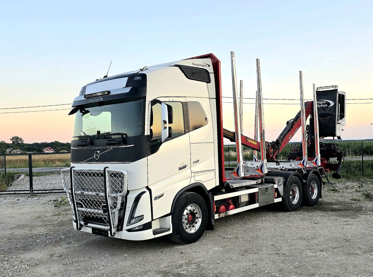VOLVO FH750 - Timber truck: picture 1 VOLVO FH750 - Timber truck: picture 1