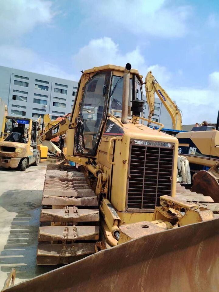 Caterpillar D4G - Bulldozer: picture 1 Caterpillar D4G - Bulldozer: picture 1