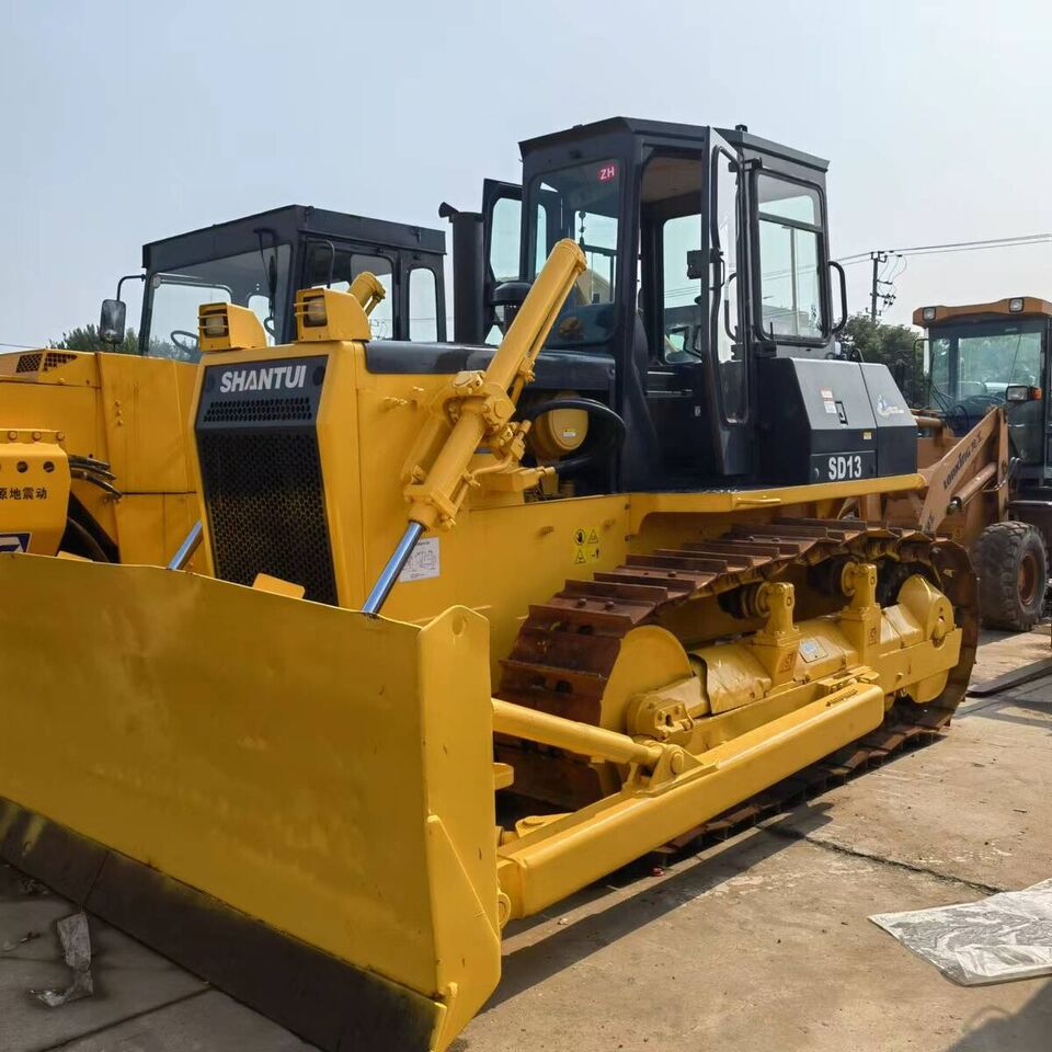 Shantui SD13 - Bulldozer: picture 2 Shantui SD13 - Bulldozer: picture 2