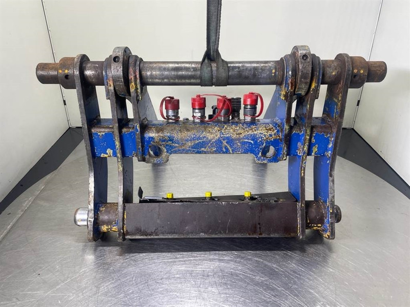 Ahlmann AZ150-Quick coupler/Schnellwechsler/Snelwissel - Quick coupler for Construction machinery: picture 1 Ahlmann AZ150-Quick coupler/Schnellwechsler/Snelwissel - Quick coupler for Construction machinery: picture 1