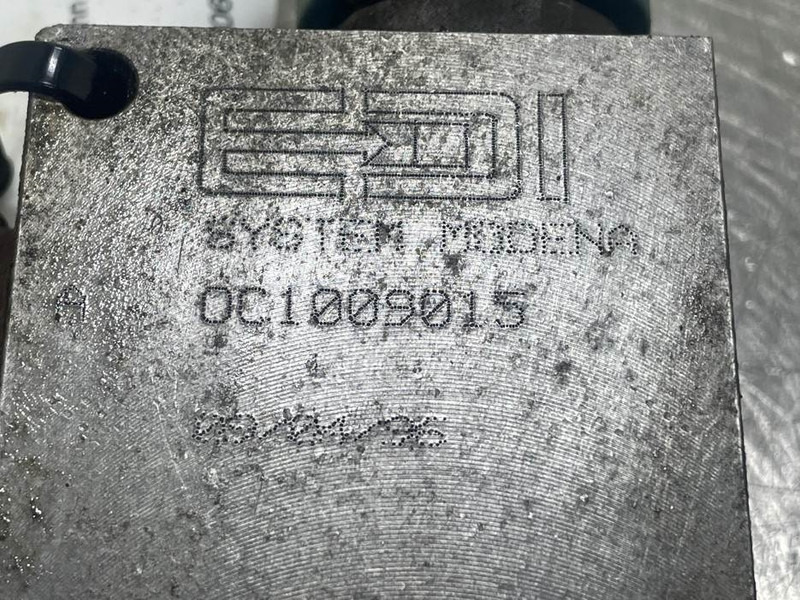 Ahlmann AZ6-4104953A-2/2 Valve-2/2 Wegeventil-2/2 Ventiel - Hydraulics for Construction machinery: picture 4 Ahlmann AZ6-4104953A-2/2 Valve-2/2 Wegeventil-2/2 Ventiel - Hydraulics for Construction machinery: picture 4