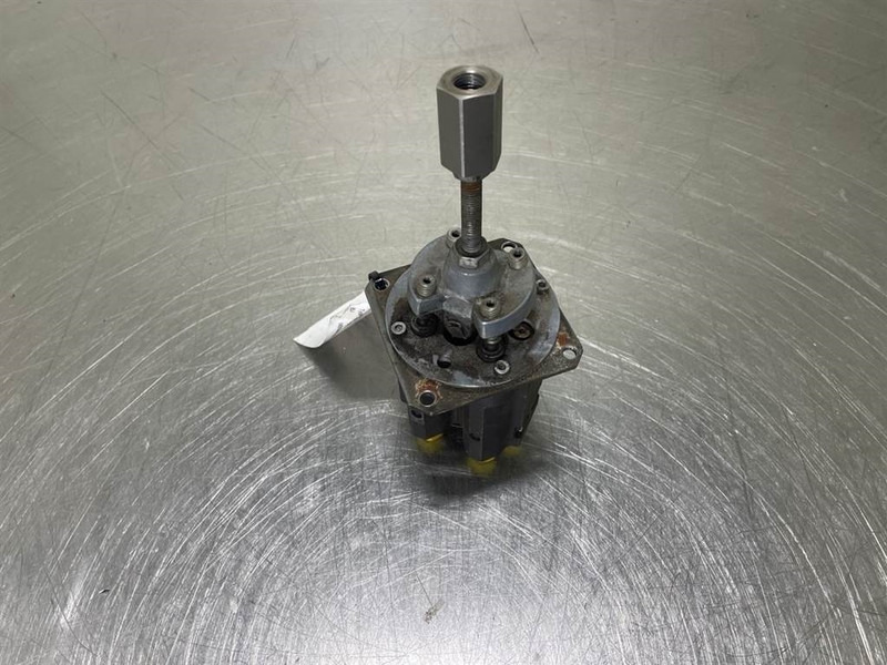 Ahlmann AZ6-4198091A-HRK-20-Servo valve/Servoventil - Hydraulics for Construction machinery: picture 3 Ahlmann AZ6-4198091A-HRK-20-Servo valve/Servoventil - Hydraulics for Construction machinery: picture 3