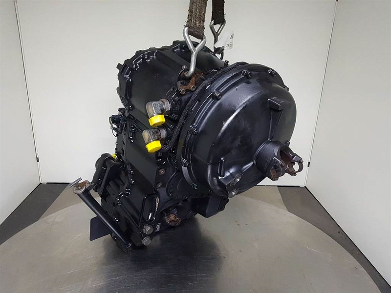 Case 621D-ZF 4WG-160-Transmission/Getriebe/Transmissie - Gearbox for Construction machinery: picture 4 Case 621D-ZF 4WG-160-Transmission/Getriebe/Transmissie - Gearbox for Construction machinery: picture 4