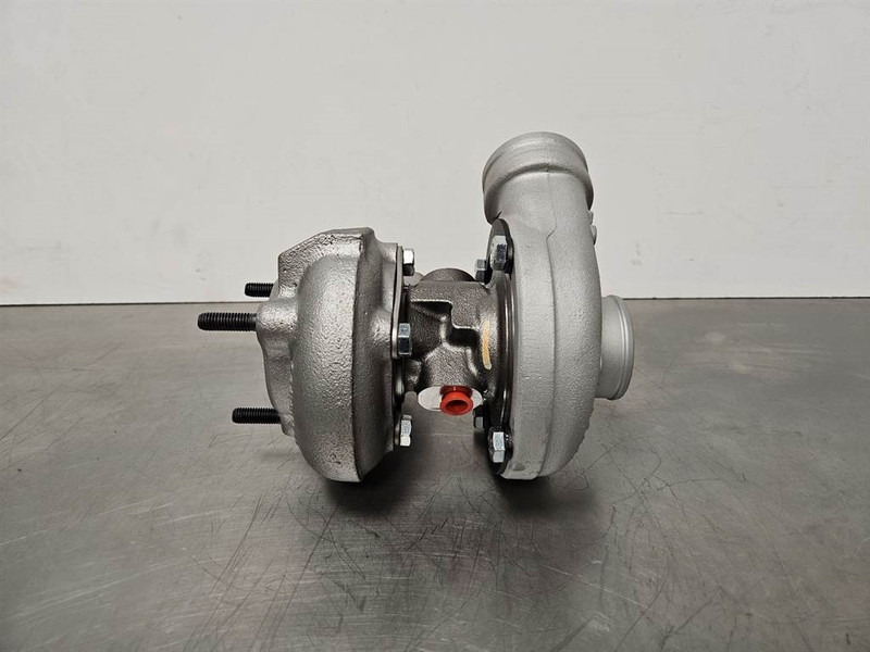 Deutz BF4L1011 - Turbocharger/Turbolader/Turbo - Engine for Construction machinery: picture 4 Deutz BF4L1011 - Turbocharger/Turbolader/Turbo - Engine for Construction machinery: picture 4