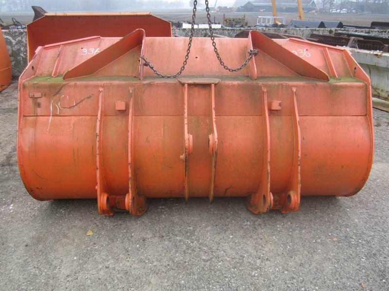 Doosan 2,50 mtr - Bucket/Schaufel/Dichte bak - Bucket: picture 2 Doosan 2,50 mtr - Bucket/Schaufel/Dichte bak - Bucket: picture 2