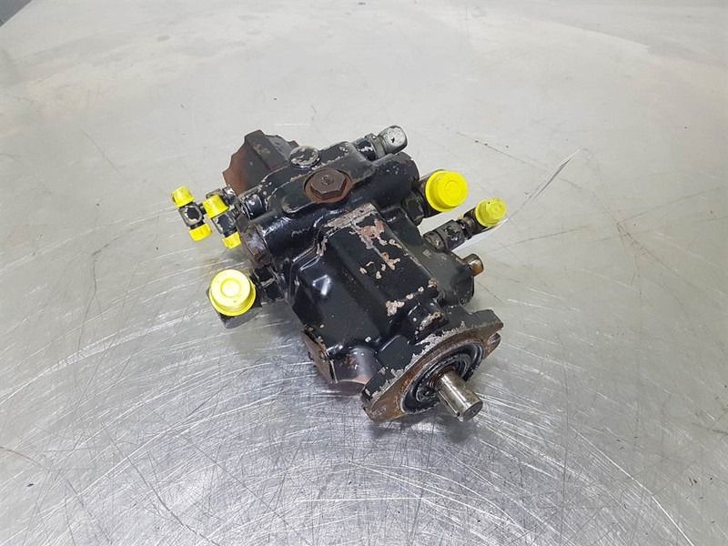 EATON 70111-3020 - Webster -Drive pump/Fahrpumpe/Rijpomp - Hydraulics for Construction machinery: picture 2 EATON 70111-3020 - Webster -Drive pump/Fahrpumpe/Rijpomp - Hydraulics for Construction machinery: picture 2